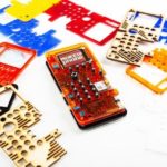 Новая игрушка для взрослых: набор для самостоятельной сборки смартфона
