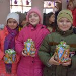 Волонтёры молодёжного объединения «FEED-BACK» провели в Бессарабке новогодние мероприятия для детей