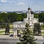 Без исключений. Власти отменили проведение всех массовых мероприятий в стране.