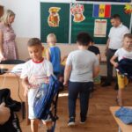 «FEED-BACK» в сотрудничестве с Районным Советом Басарабяска и Русским Домом в Кишиневе раздали рюкзаки первоклассникам.
